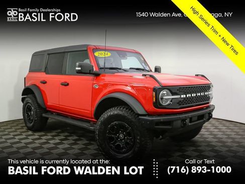 Used 2024 Ford Bronco Wildtrak AWD/4WD image 1