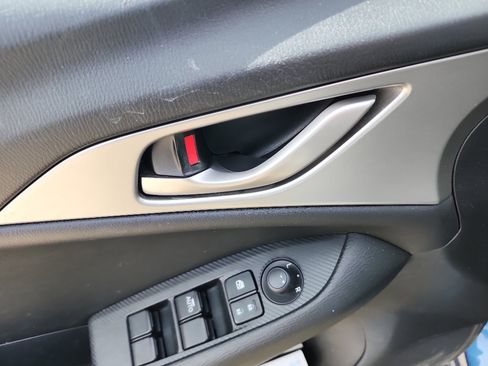 Used 2019 MAZDA CX-3 Sport w/ Sport I-ACTIVSENSE Package image 19