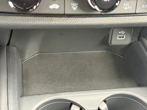 Certified 2024 Honda HR-V Sport image 25