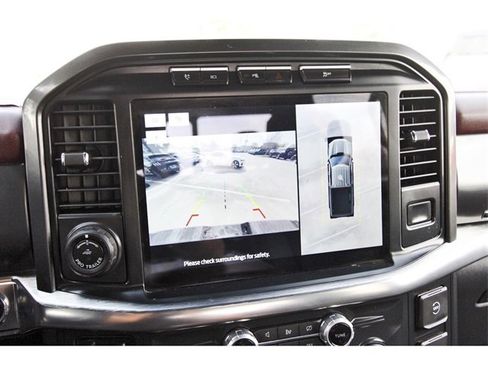 Used 2022 Ford F150 Lariat w/ Equipment Group 502A High image 23