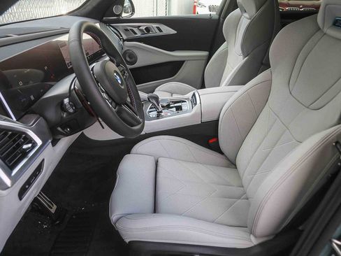 Used 2026 BMW XM Label Red image 14