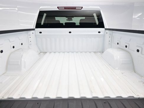 Used 2025 Chevrolet Silverado 1500 LT w/ LPO, Dark Essentials Package image 39