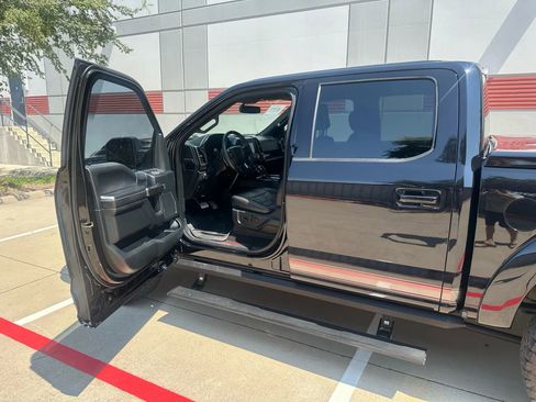 Used 2019 Ford F150 Lariat w/ Equipment Group 502A Luxury image 16