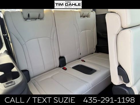 Certified 2025 INFINITI QX60 Luxe w/ Vision Package AWD/4WD image 18