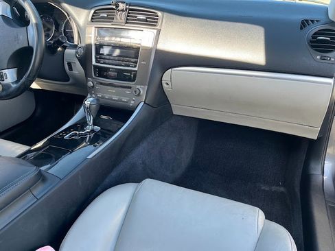 Used 2013 Lexus IS 250 image 37