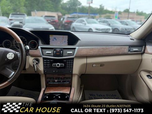Used 2012 Mercedes-Benz E 350 4MATIC Sedan image 24