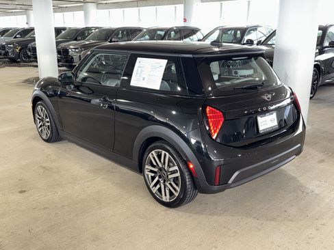 Used 2025 MINI Cooper S FWD image 6