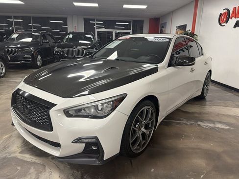 Used 2019 INFINITI Q50 Luxe w/ Cargo Package (L96) image 3