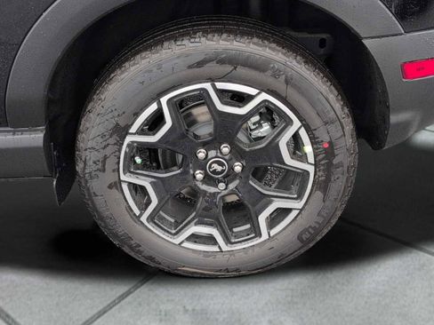 New 2025 Ford Bronco Sport Outer Banks w/ Outer Banks Tech Package+ image 17