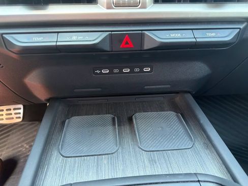 Used 2027 Kia Telluride SX Prestige AWD/4WD image 24