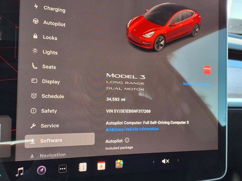 Used 2022 Tesla Model 3 Long Range image 26