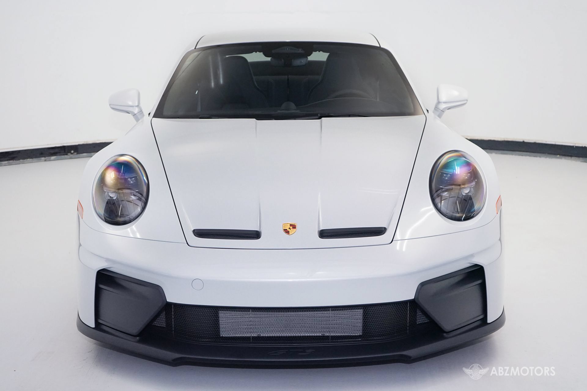 Used 2026 Porsche 911 GT3 RWD image 3