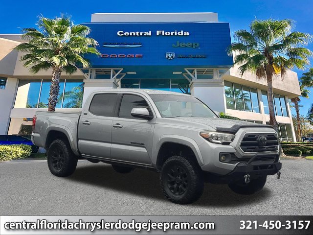 Used 2018 Toyota Tacoma SR5 RWD image 1
