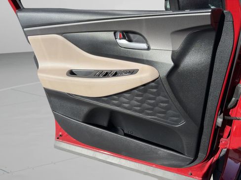 Used 2019 Hyundai Santa Fe SEL image 15