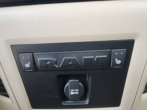 Certified 2016 RAM 1500 Laramie w/ Convenience Group image 37