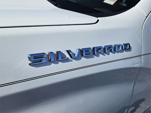 Certified 2022 Chevrolet Silverado 1500 Custom w/ Safety Confidence Package image 19