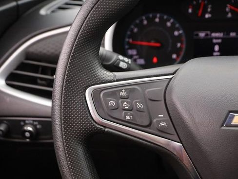 Used 2024 Chevrolet Malibu LT image 11