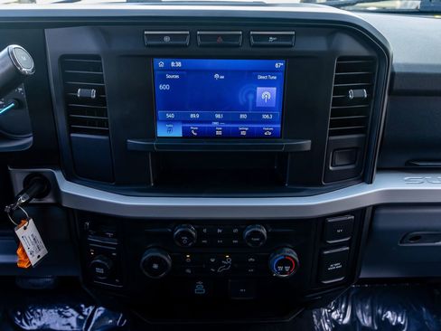 Used 2023 Ford F350 XLT AWD/4WD image 22