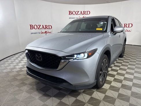 Used 2022 MAZDA CX-5 AWD 2.5 S w/ Premium Plus Pkg image 4