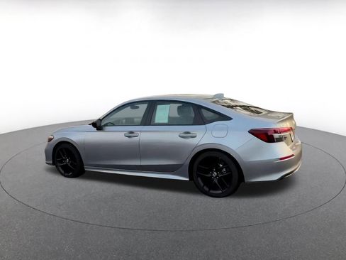 Used 2025 Honda Civic Sport image 12