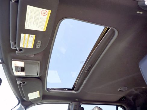 Used 2017 Ford Expedition EL Limited w/ Equipment Group 301A image 25