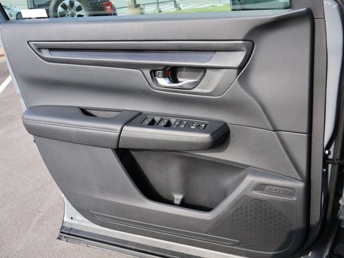 Certified 2024 Honda CR-V EX image 29