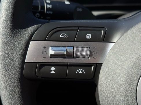 Used 2026 Hyundai Tucson SE FWD image 21