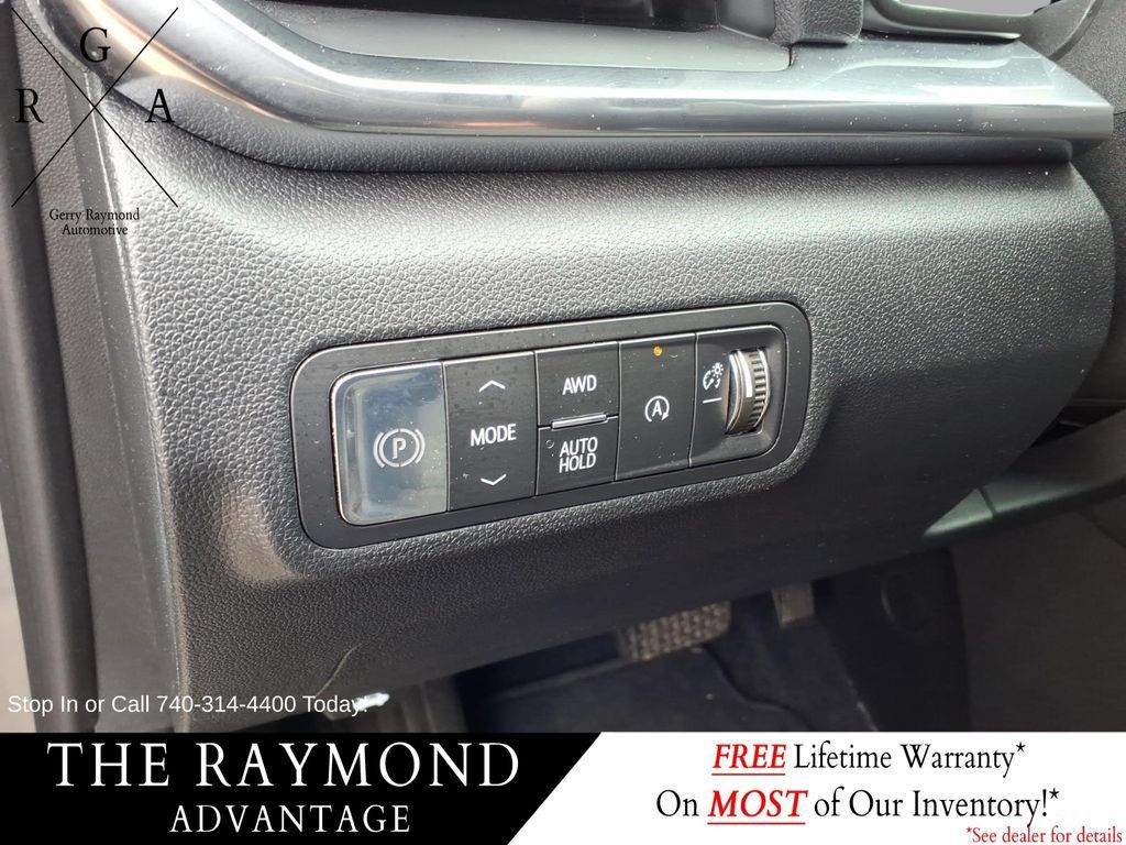 Used 2026 GMC Terrain Elevation AWD/4WD image 18
