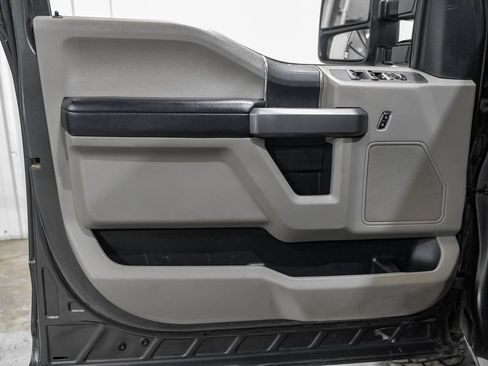 Used 2020 Ford F250 XLT AWD/4WD image 41
