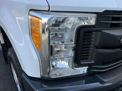 Used 2017 Ford F250 XL w/ Power Equipment Group image 30
