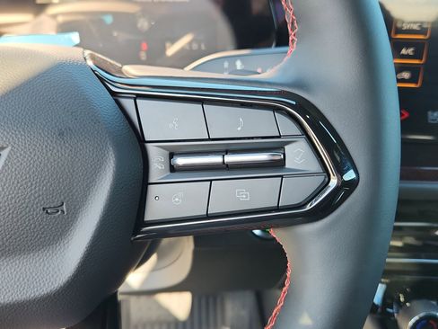 New 2026 Chevrolet Traverse RS image 28