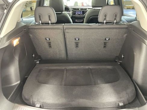 Used 2022 Buick Encore GX Essence w/ Experience Buick Package image 24