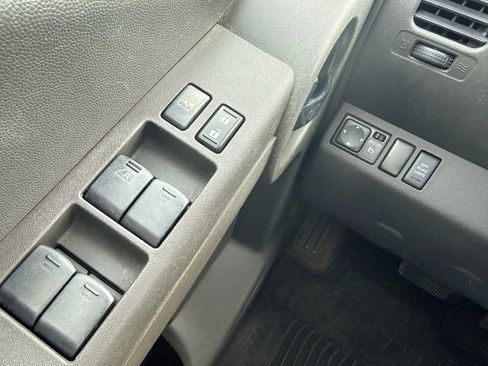 Used 2012 Nissan Xterra PRO-4X w/ Pro-4x Leather Pkg image 15