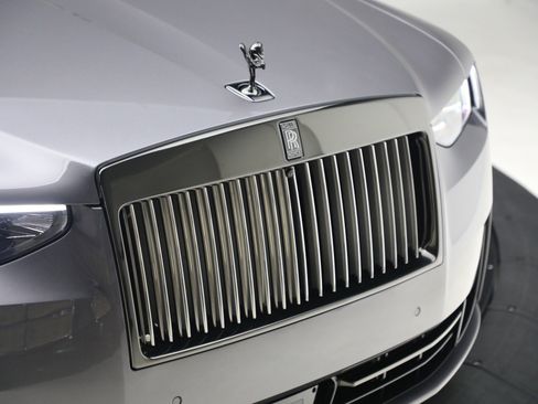 Certified 2025 Rolls-Royce Ghost Black Badge image 35