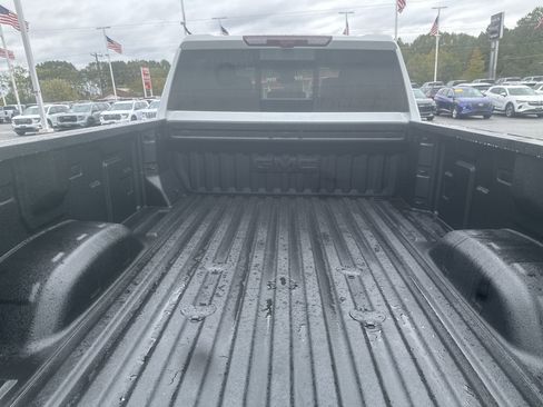 New 2026 GMC Sierra 3500 Denali w/ Denali Reserve Package image 6