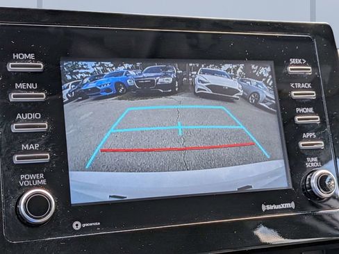 Used 2023 Toyota Camry SE FWD image 18
