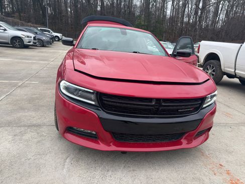 Used 2017 Dodge Charger R/T w/ Navigation & Travel Group image 2