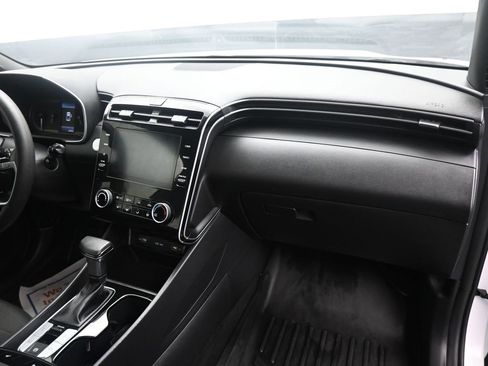 Used 2022 Hyundai Santa Cruz SEL image 8