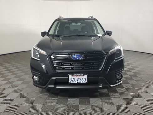 Used 2022 Subaru Forester Premium w/ Popular Package #1 AWD/4WD image 9