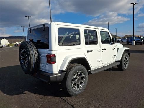 New 2026 Jeep Wrangler Sahara image 7