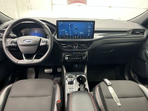 Used 2023 Ford Escape ST-Line Select w/ Tech Pack #1 AWD/4WD image 16