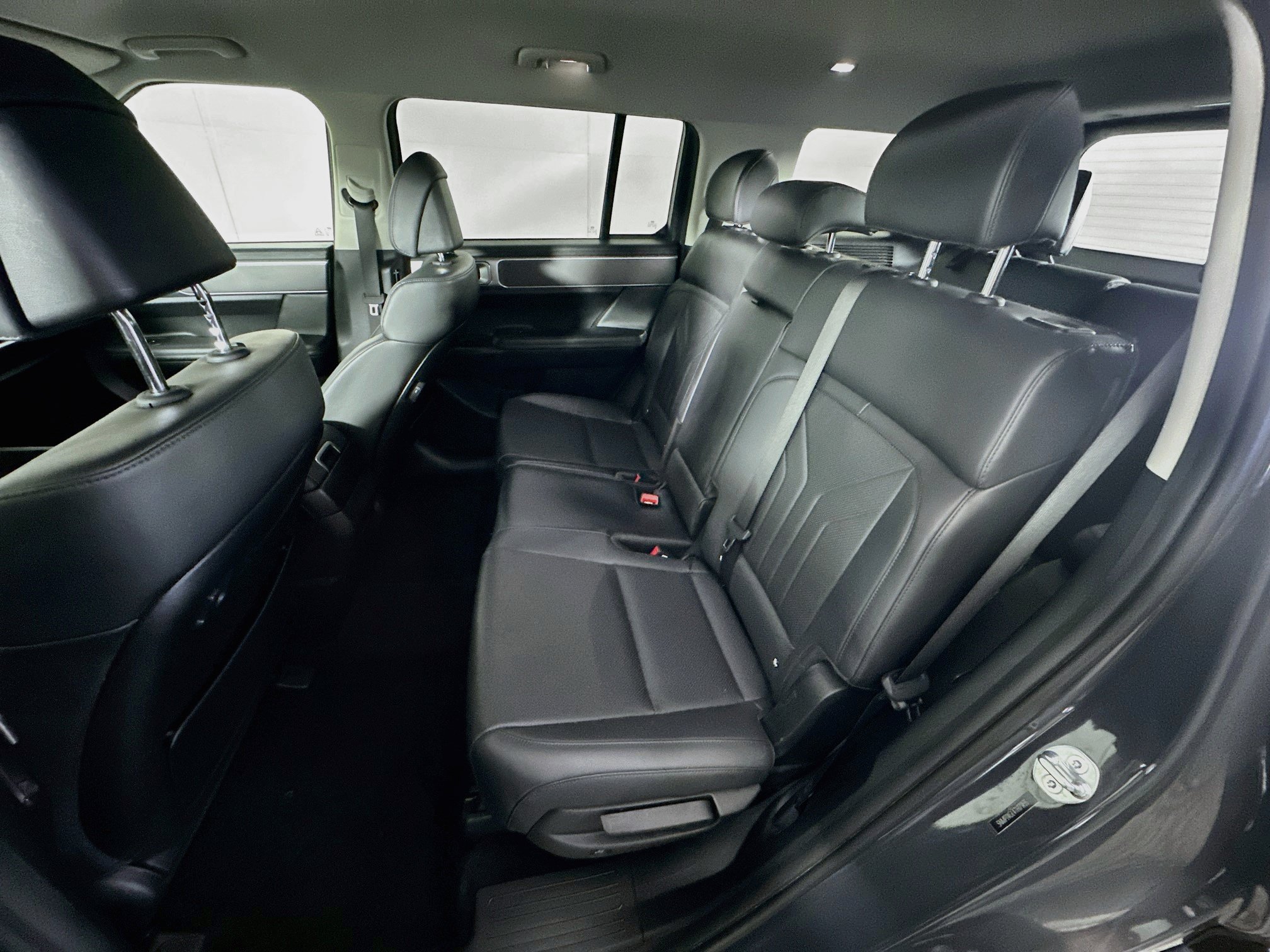 Used 2026 Hyundai Santa Fe SEL FWD image 26