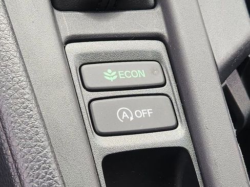Used 2025 Honda Accord LX image 24