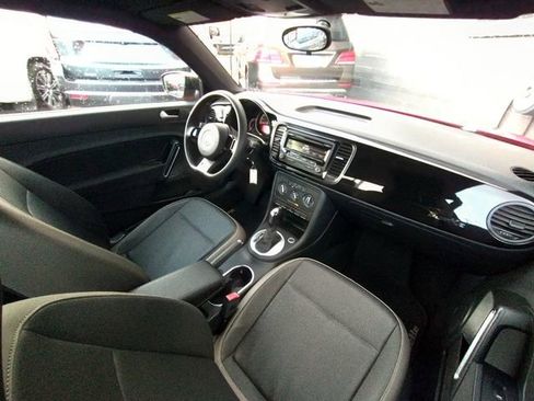 Used 2015 Volkswagen Beetle 1.8T image 44