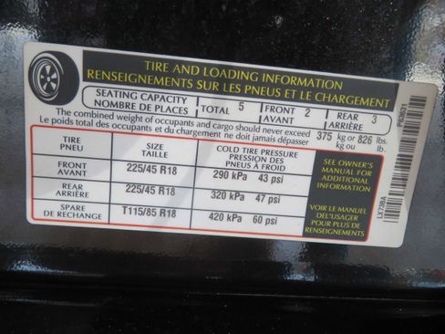 Used 2020 Jaguar XE S image 78