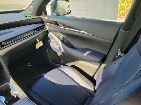 New 2026 INFINITI QX60 Sport w/ Dark Cargo Package image 13