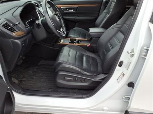 Used 2020 Honda CR-V Touring image 12