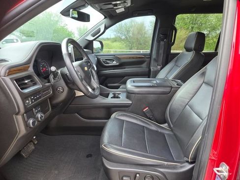 Used 2021 Chevrolet Tahoe Premier RWD image 9