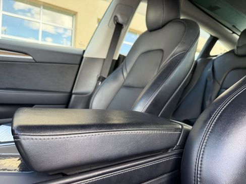 Used 2022 Tesla Model 3 Long Range image 15