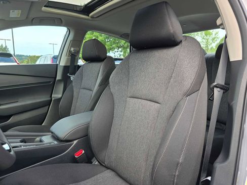 New 2025 Honda Accord SE image 25